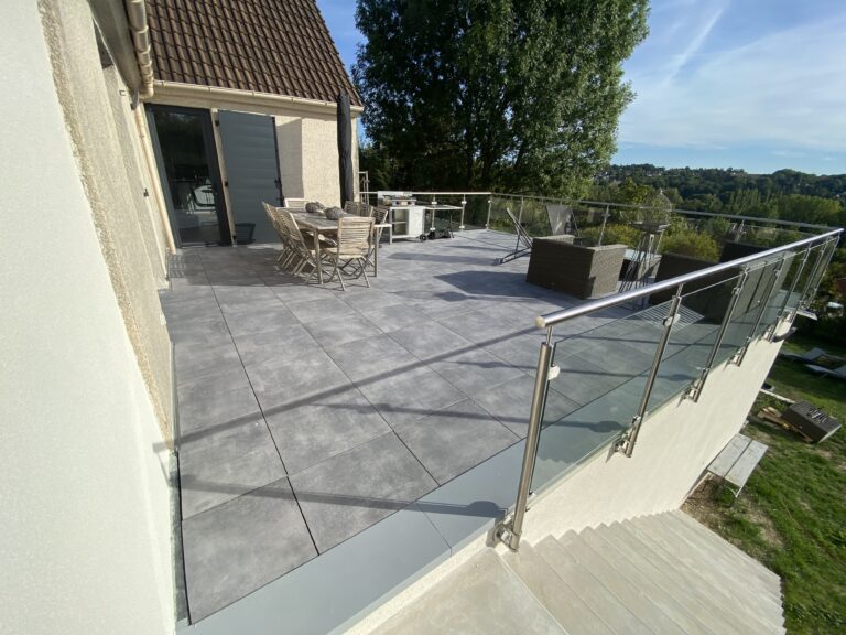 Réalisation de l’étanchéité d’une toiture-terrasse accessible (EPDM)